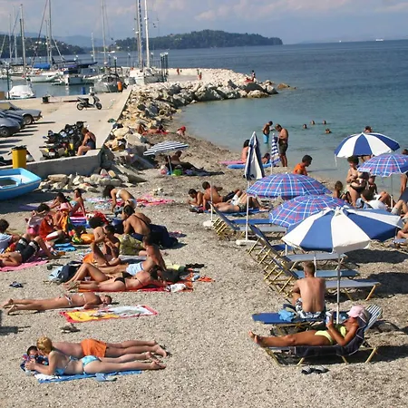 Appartamento Panos *